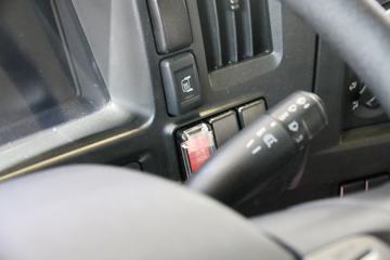 ���� FVR�ؿ� 408���� 4X2 ��ʽ�ػ���ͼƬ