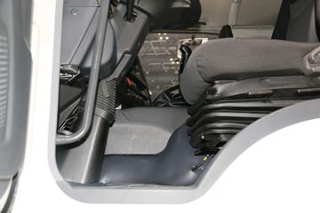 ���� FVR�ؿ� 408���� 4X2 ��ʽ�ػ���ͼƬ