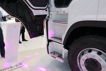 ���� FVR�ؿ� 408���� 4X2 ��ʽ�ػ���ͼƬ