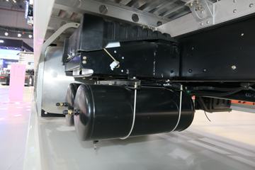 ���� FVR�ؿ� 408���� 4X2 ��ʽ�ػ���ͼƬ