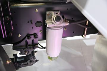 ���� FVR�ؿ� 408���� 4X2 ��ʽ�ػ���ͼƬ