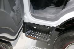 庆铃 五十铃EVK100 7.3T 单排纯电动环卫垃圾车(三力牌)(CGJ5070ZYSBEV)