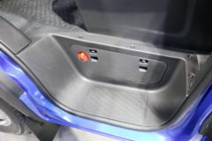 南京依维柯 欧胜M1 F1C 146马力 3.0T 8AT高顶多功能客车 南京依维柯 欧胜M1 F1C 146马力 3.0T 8AT高顶多功能客车