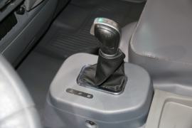 氢燃料&nbsp;电动载货车内饰图片