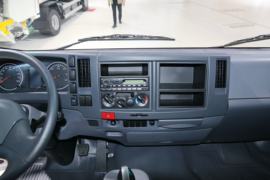 氢燃料&nbsp;电动载货车内饰图片