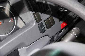 ���� 10T 9�׵�����ȼ�ϵ����ʽ�ػ���(QL1100FCEVECPAJ)ͼƬ