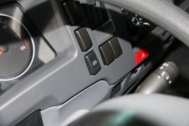 氢燃料&nbsp;电动载货车内饰图片