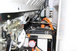 氢燃料&nbsp;电动载货车底盘图片