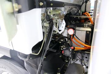 ���� 10T 9�׵�����ȼ�ϵ����ʽ�ػ���(QL1100FCEVECPAJ)ͼƬ