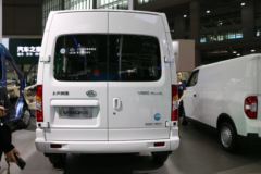 上汽大通 V80 Plus 傲运通 2.0T柴油 139马力 自动挡商务车(国六)