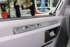 上汽大通 V80 Plus 傲运通 2.0T柴油 139马力 自动挡商务车(国六)