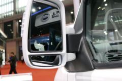 上汽大通 V80 Plus 傲运通 2.0T柴油 139马力 自动挡商务车(国六)