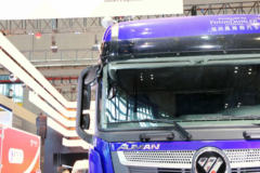 福田 欧曼EST 6系重卡 2019款 460马力 6X4 LNG牵引车(国六)