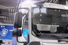 上汽跃进 超越EC500i 10T 5.2米单排纯电动智能城市物流车207.5kWh