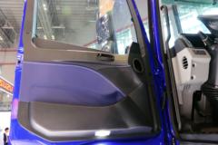 福田 欧曼EST 6系重卡 2019款 460马力 6X4 LNG牵引车(国六)