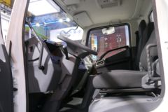 上汽跃进 超越EC500i 10T 5.2米单排纯电动智能城市物流车207.5kWh
