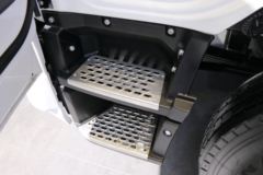 上汽跃进 超越EC500i 10T 5.2米单排纯电动智能城市物流车207.5kWh