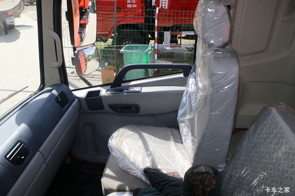 ���������ж�������л��ȴ����� �����ߴ�0.5��