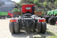 东风柳汽 乘龙H7 400马力 8X4 7.6米LNG自卸车(LZ3311H7FL)