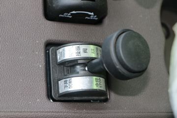  ³M3 220 6X2 5.2ж(LZ3250M3CB)ͼƬ