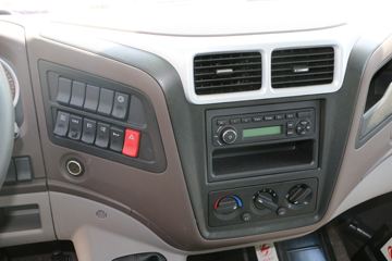  ³M3 220 6X2 5.2ж(LZ3250M3CB)ͼƬ