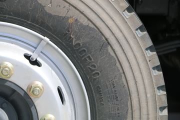  ³M3 220 6X2 5.2ж(LZ3250M3CB)ͼƬ
