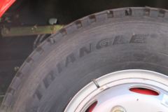 东风 多利卡D6-L 2018款 平原版 130马力 3.8米排半栏板轻卡(EQ1041L8BDB)