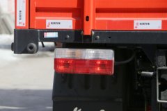 东风 多利卡D6-L 2018款 平原版 130马力 3.8米排半栏板轻卡(EQ1041L8BDB)