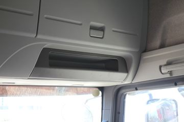 �ൺ��� JH6 460���� 8X4 9.4����س�ͼƬ
