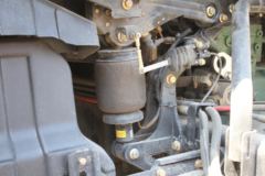 青岛解放 JH6 460马力 8X4 9.4米冷藏车