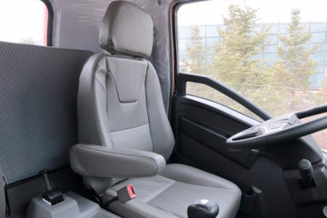 �й�����HOWO ���� 156���� 4X2 4����س�(ZZ5047XLCF3315E145)ͼƬ