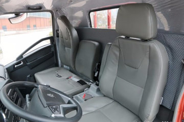 �й�����HOWO ���� 156���� 4X2 4����س�(ZZ5047XLCF3315E145)ͼƬ