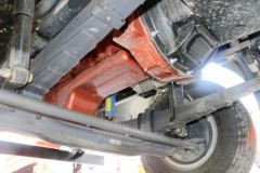 联合卡车 U340重卡 340马力 8X4 5.6米LNG自卸车(QCC3312N656)