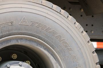 ���Ͽ��� U390 390���� 8X4 8.6����ж��(QCC3312D656-3)ͼƬ