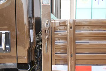 ���� ʱ��H2 115���� 4X2 4.15����ж��(BJ3043D9JBA-FD)ͼƬ