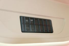 欧曼新ETX&nbsp;自卸车驾驶室                                               图片