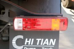 福田 欧曼新ETX 9系重卡 336马力 8X4 5.6米自卸车(BJ3313DMPKC-AG)