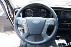 现代商用车 盛图H3 129马力 4.12米单排厢式轻卡(CHM5042XXYGDC33V)