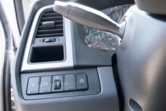 现代商用车 盛图H3 129马力 4.12米单排厢式轻卡(CHM5042XXYGDC33V)