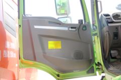 陕汽商用车 轩德X3 加强版 385马力 6X4 5.6米自卸车(SX3250MP5364)