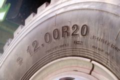 陕汽商用车 轩德X3 加强版 385马力 6X4 5.6米自卸车(SX3250MP5364)