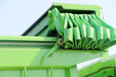 陕汽商用车 轩德X3 加强版 385马力 6X4 5.6米自卸车(SX3250MP5364)