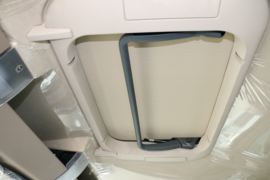 重汽豪沃(HOWO)底盘&nbsp;混凝土搅拌车驾驶室                                               图片