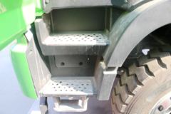 福田 欧曼GTL 9系重卡 北方版 400马力 8X4 6.5米自卸车(BJ3319DNPKC-AA)