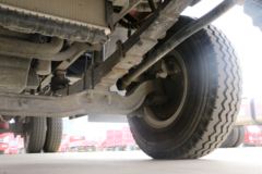 解放 虎VH 大王升级版 160马力 3.85米排半仓栅式轻卡(CA5049CCYP40K2L1E5A84) 解放 虎VH 大王升级版 160马力 3.85米排半仓栅式轻卡(CA5049CCYP40K2L1E5A84)