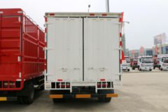 中国重汽成都商用车 瑞狮 156马力 4.15米单排厢式轻卡(CDW5090XXYH1R5)