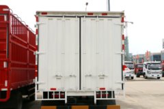 中国重汽成都商用车 瑞狮 156马力 4.15米单排厢式轻卡(CDW5090XXYH1R5)