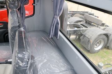 �������ó� ���KR 230���� 4X2 6.75�������ػ���(DFH1180E3)ͼƬ