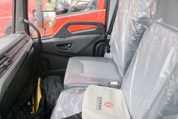 �������ó� ���KR 230���� 4X2 6.75�������ػ���(DFH1180E3)ͼƬ