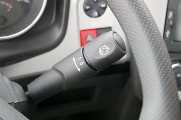 �������ó� ���KR 230���� 4X2 6.75�������ػ���(DFH1180E3)ͼƬ